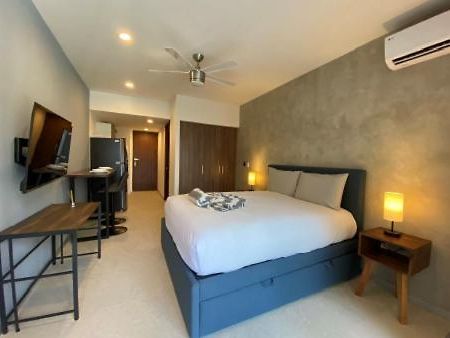 Urban Towers Playa Del Carmen Apartment Exterior photo