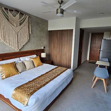 Urban Towers Playa Del Carmen Apartment Exterior photo