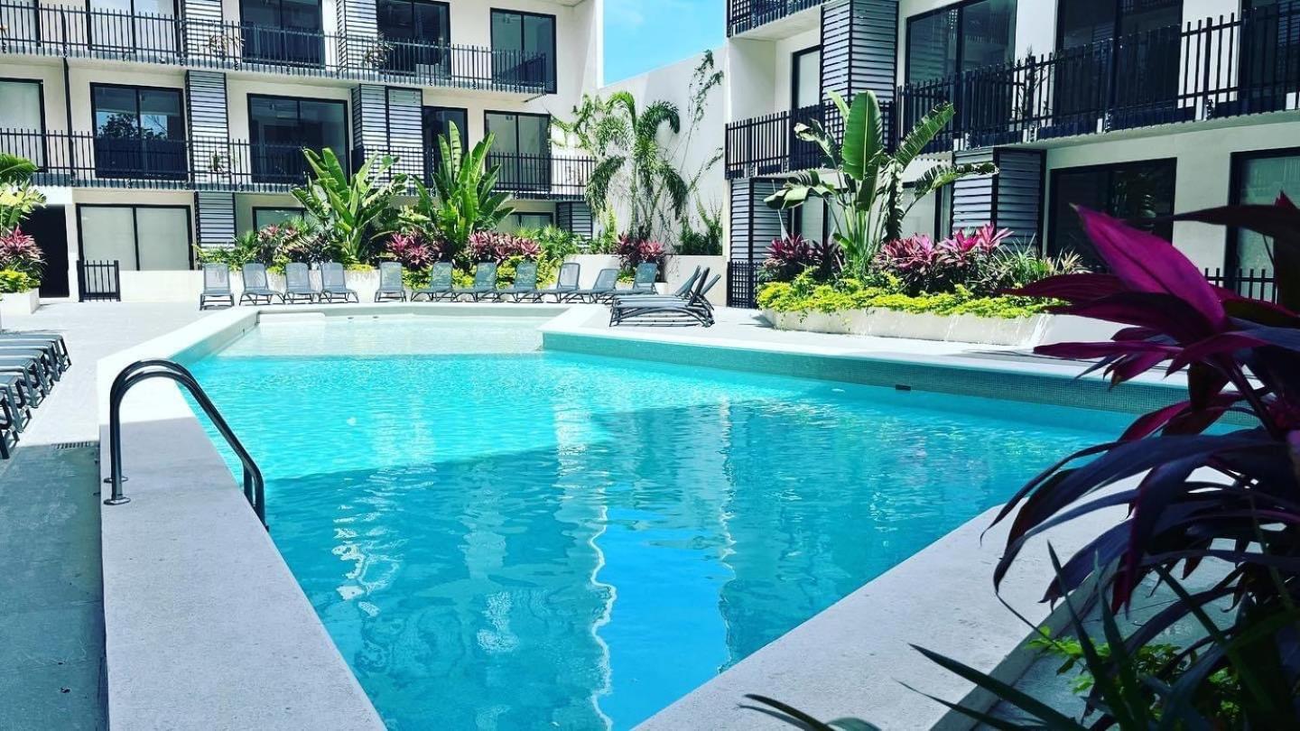 Urban Towers Playa Del Carmen Apartment Exterior photo